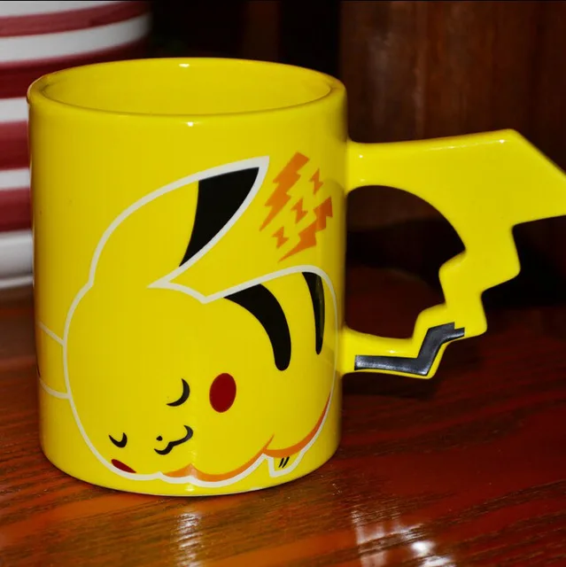 Pokemon Poke шарик/Пикачу ручка кружки керамическая кофейная кружка, кружка для чая для мальчика Девочка Сюрприз подарок - Цвет: Pikachu mug