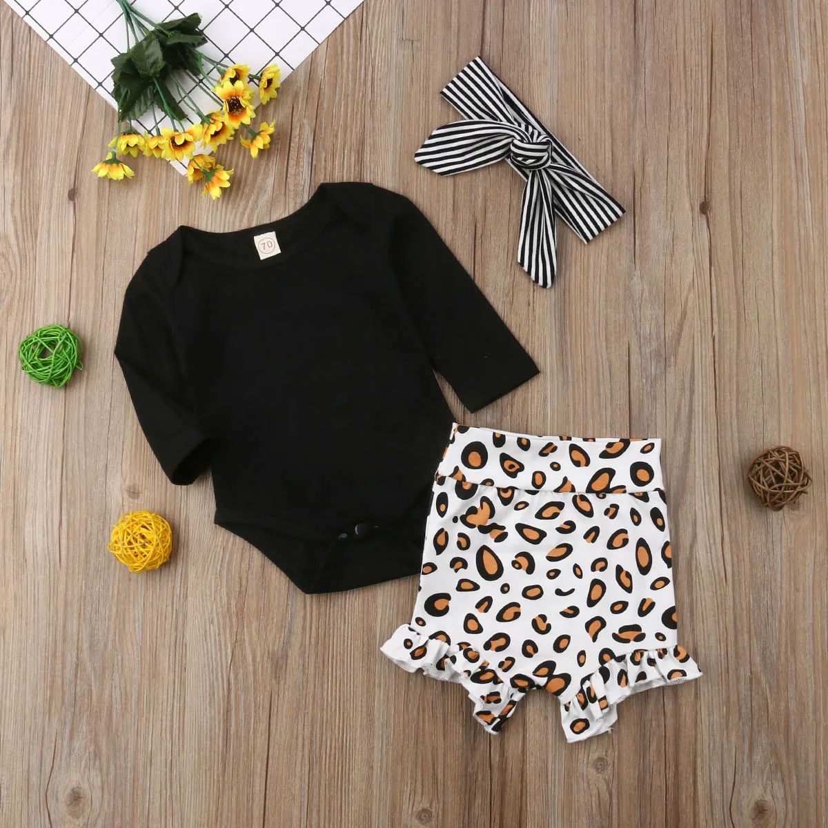 Одежда с леопардовым принтом для новорожденных девочек Комбинезон, шорты штаны Одежда для маленьких девочек комбинезон с длинными рукавами, шорты с леопардовым принтом