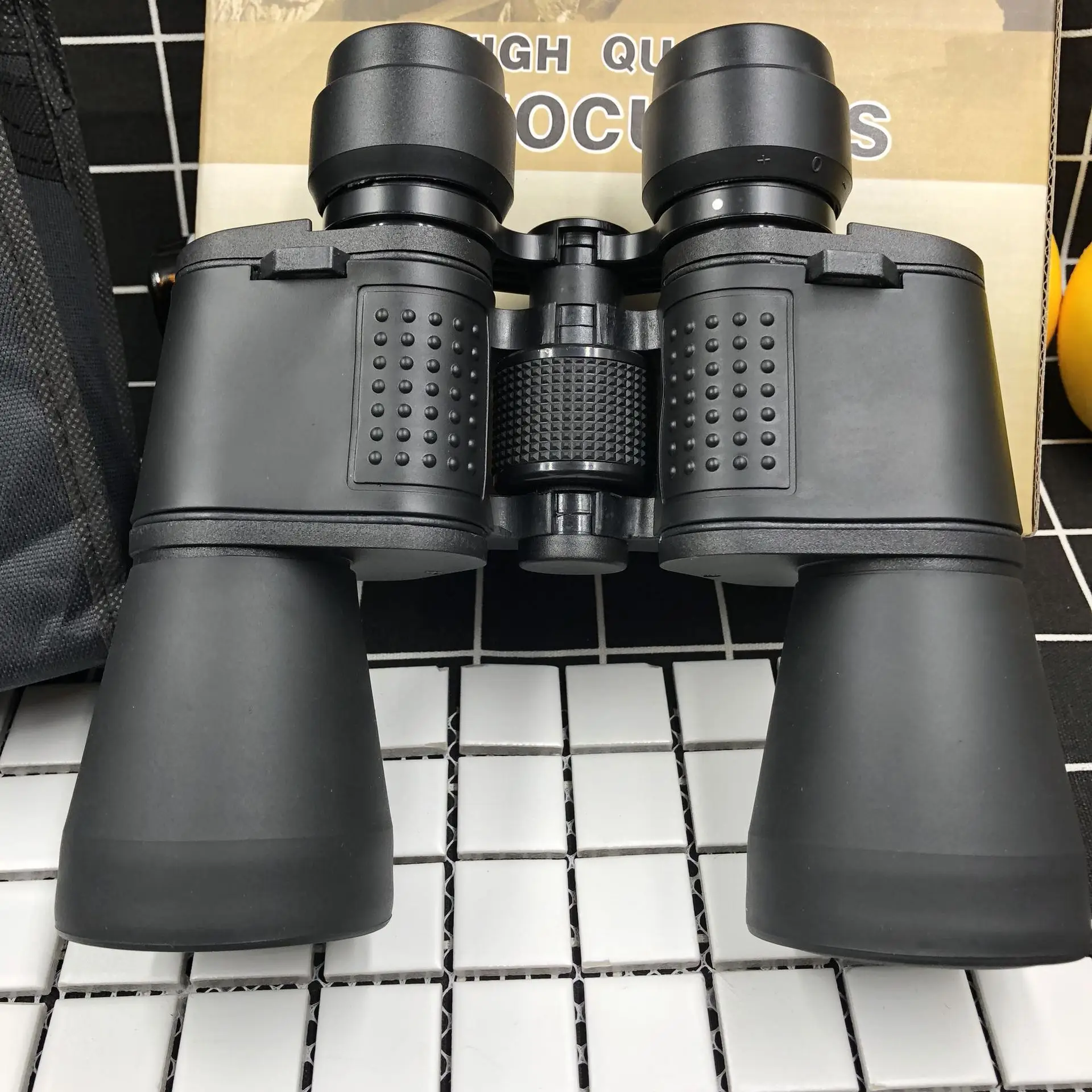 

Outdoor 20X50 Binoculars 56M / 1000M HD Vision Wide-angle Prism Optics Binocular Folding Telescope BAK4 HD Vision Binocular