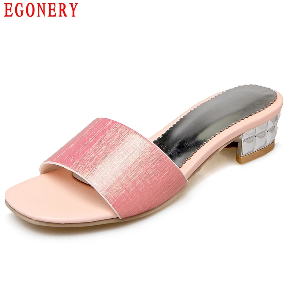 square low heel slides