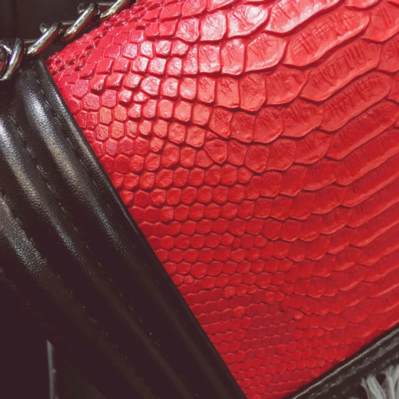 Women Crocodile PU Leather Messenger Bag Luxury Handbags Female Designer Shoulder Bag Chain Shoulder Strap Flap Bags SS0300 (7)