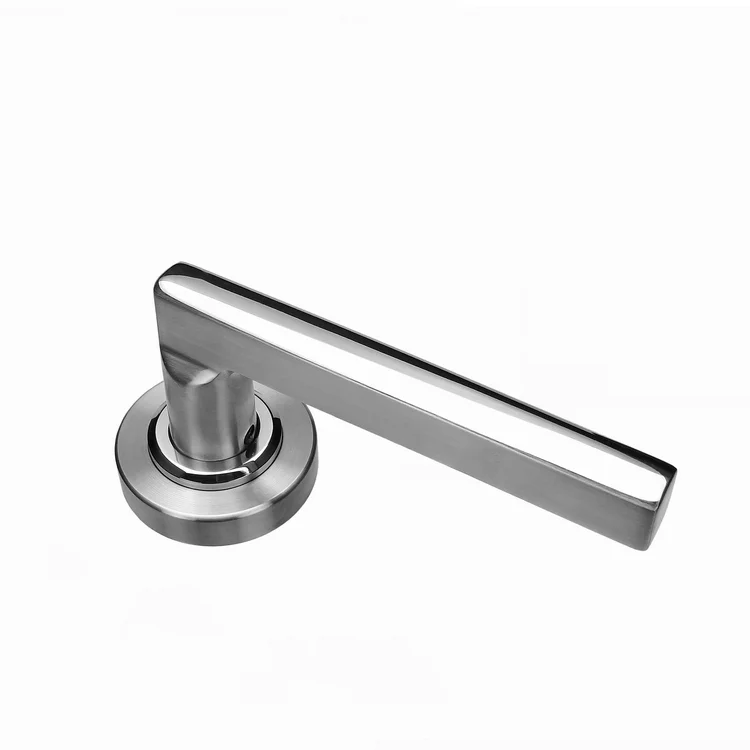 4444