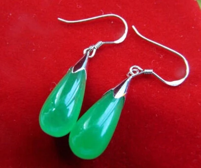 

Miss Jew000088 New A Pair Green Silver Teardrop Dangle Earrings