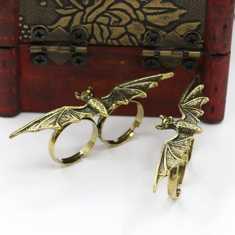 

Flying Bat Double Fingers Vintage Bronze Punk Rings for Women Men