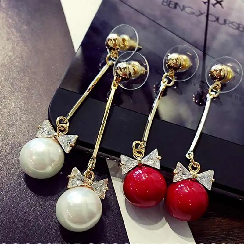 

Butterfly-knotted Zircon Earrings with Pearl Earrings