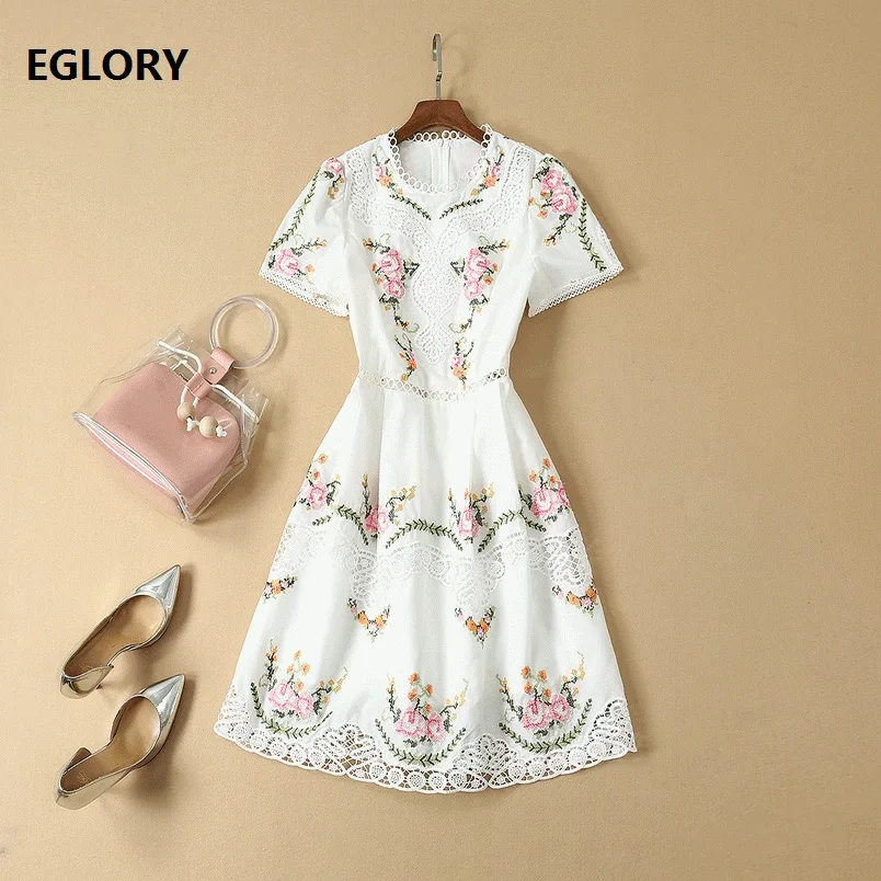 

High Quality Brand New 2019 Summer Party White Dress Women O-Neck Luxurious Embroidery Short Sleeve Slim Fitted Cotton Dress