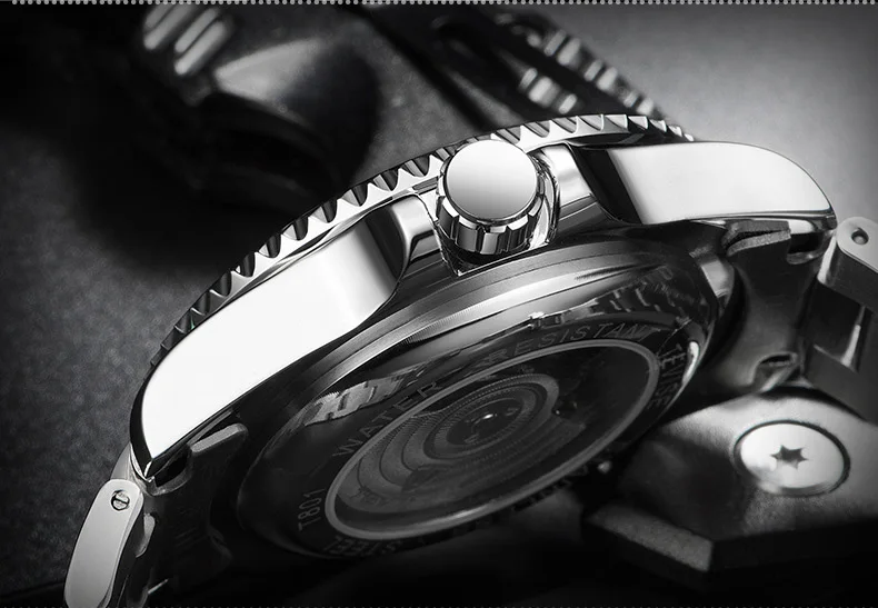 7098821872_679999019