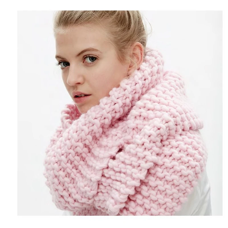 

Super Chunky 100% Australian merino wool Handmade Knitting winter women scarf designer