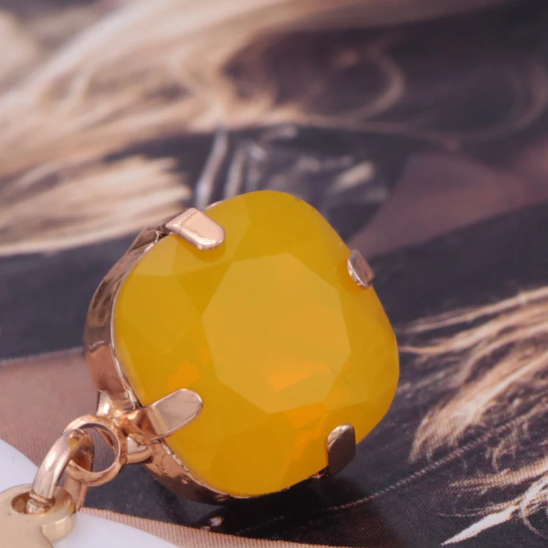 Stud earrings for woman