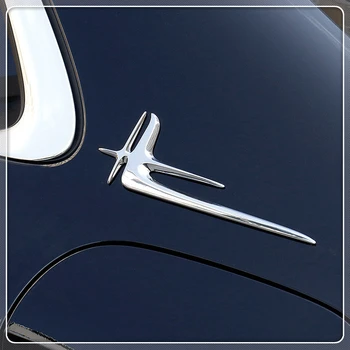 

2pcs Chrome Exterior Rear Window Emblem Trims Decoration for Mercedes-Benz E Class W213 2017 2018 / C Class W205 2015 - 2019