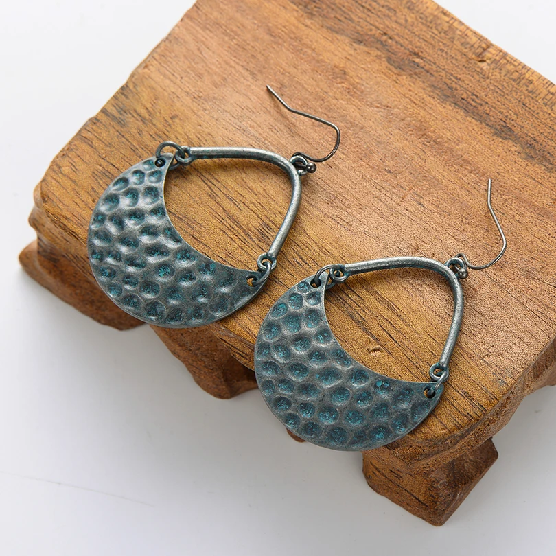 

Ethnic Engraved Pattern Chic Totem Earring Jewelry Boho Metal Retro Long Geometric Drop Dangle Earrings For Women Hot Sale