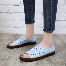 Luxury Fashion Women Sandals 2019 Summer New Flat Shoes Woman Casual Slip-on Breathable Shallow Fish Mouth Hollow Large Size цена Luxury Fashion Women Sandals 2019 Summer New Flat Shoes Woman Casual Slip-on Breathable Shallow Fish Mouth Hollow Large Size цены онлайн