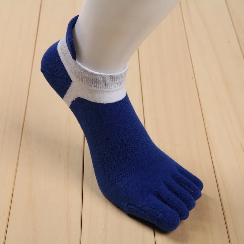 drop-shipping-hot-sale-mens-cotton-Five-fingers-separate-socks-Casual-fashion-Short-tube-deodorant-socks (2)