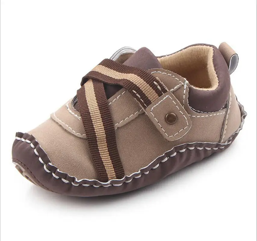 Кожаная обувь для маленьких мальчиков; Осенняя обувь для маленьких мальчиков; детская обувь с твердой подошвой; детская обувь для малышей 0-18 месяцев - Цвет: Шоколад