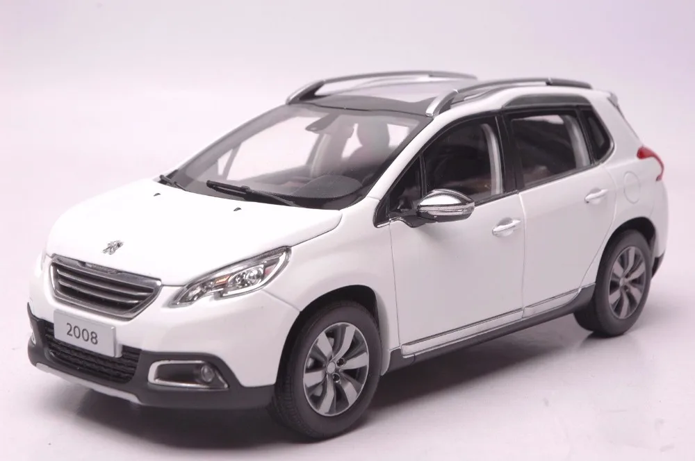 1:18 литая под давлением модель для peugeot 2008 Белый внедорожник сплав игрушечный автомобиль миниатюрная коллекция подарок