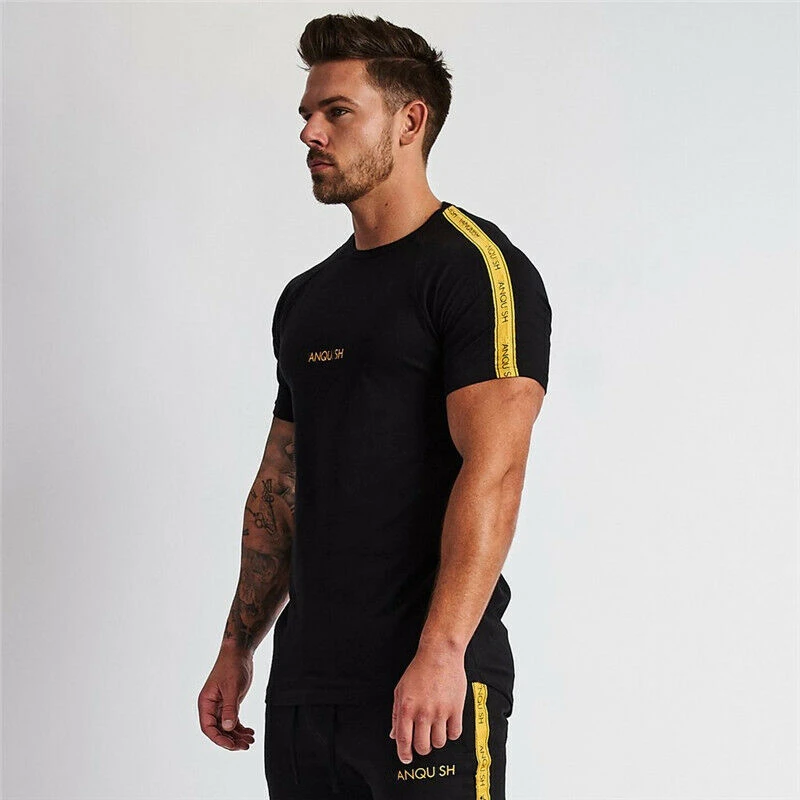 

Men's Fitness Athletic Quick Drying Elastic T-shirt Gym Short Sleeve Clothing US