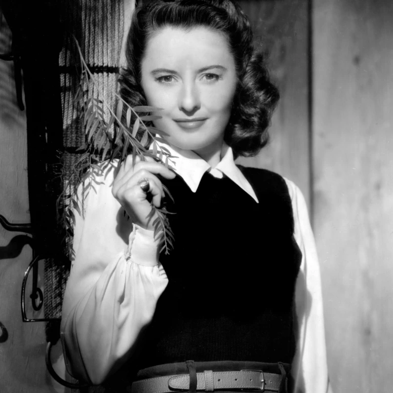 Barbara Stanwyck Warner Brothers 2/25/47 Photo Print (16 x 20)