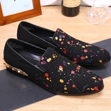 Стиль черно-белой печати мокасины свадебные и партия мужчины платье обувь мужская Мода квартиры натуральной кожи замши повседневная обувь мужчины