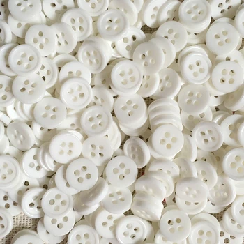 

200 Pcs white color Resin 4 Holes Sewing Buttons Scrapbooking 9mm Knopf Bouton