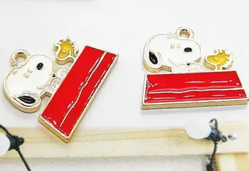 

New 200Pcs Popular cartoon anime cute red bath tub dogs Necklace Key chain earrings Metal Charm Pendants Jewelry Making s-01