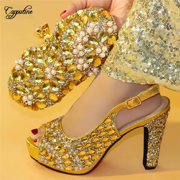 2783 2 38-42 RMB210 11.3CM