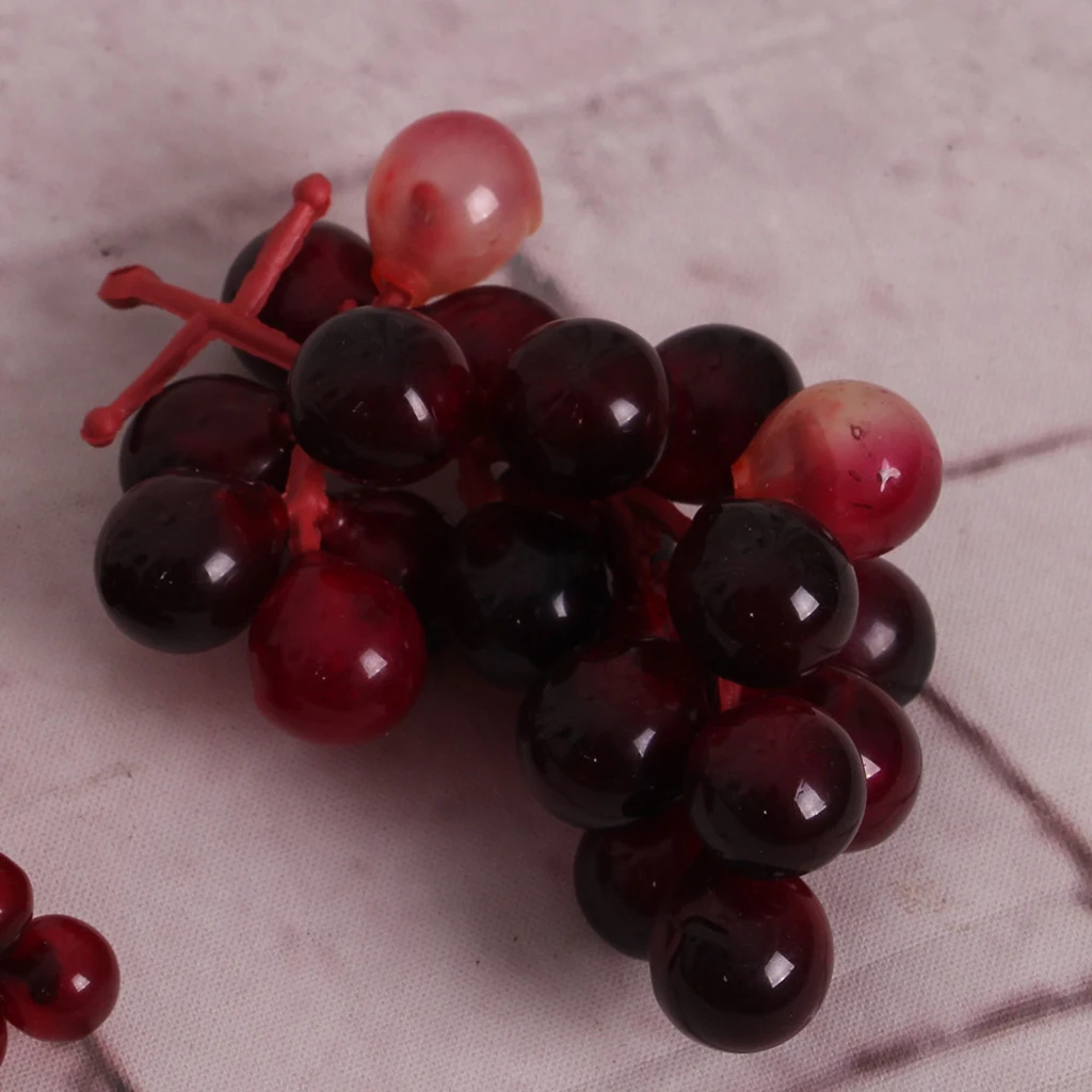 Green Wired Artificial Grape vine Garland Vine with Bunches of Red Grapes for weddings festivals parties home decorations