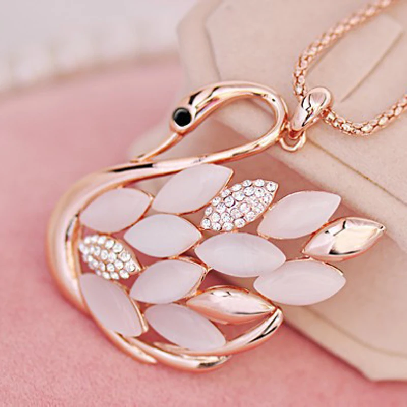 

LNRRABC Fashion Women Necklace Lady Charming kolye Rhinestones Opal Swan Pendants Necklace Sweater Chain Xmas Gift