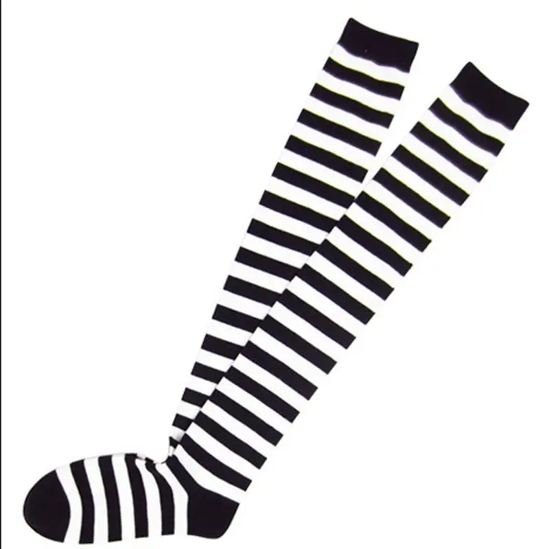 1 пара новых длинных носков выше колена в полоску с рисунком для женщин и девочек 7 цветов, милые теплые модные носки, Лидер продаж - Цвет: White and Black