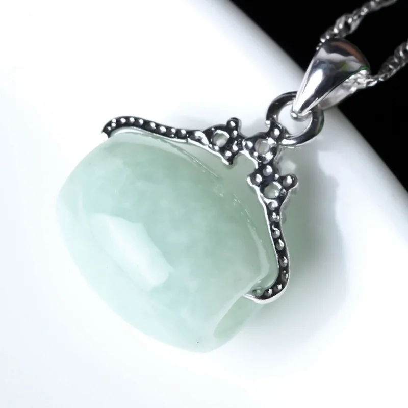 Китайский стиль ручной работы LuLuTong Lucky Amulet ювелирное изделие S925 серебро изумруд