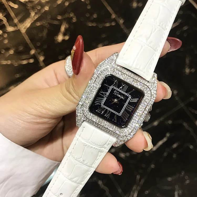 Топ Роскошные полностью бриллиантовые квадратные часы-браслет Женская мода кожаный ремешок Стразы кварцевые часы Новые Элегантные женские часы