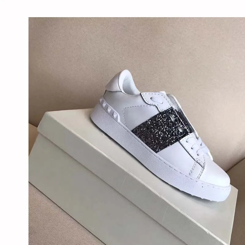 

luxury famous brand Lovers Shoes high quality real leather women shoes arrival spring and autumn decoration RIVET Lace-Up Shoes