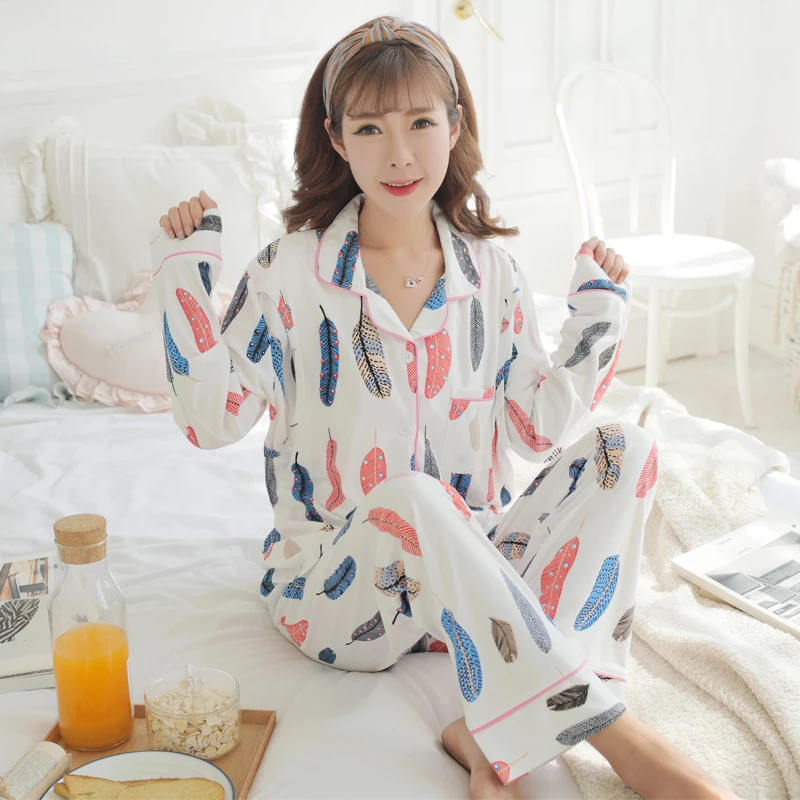 

2018 Maternity Monthly clothing women's pajamas spring autumn Postpartum lactation feeding set M-3XL/5XL women maternity suit