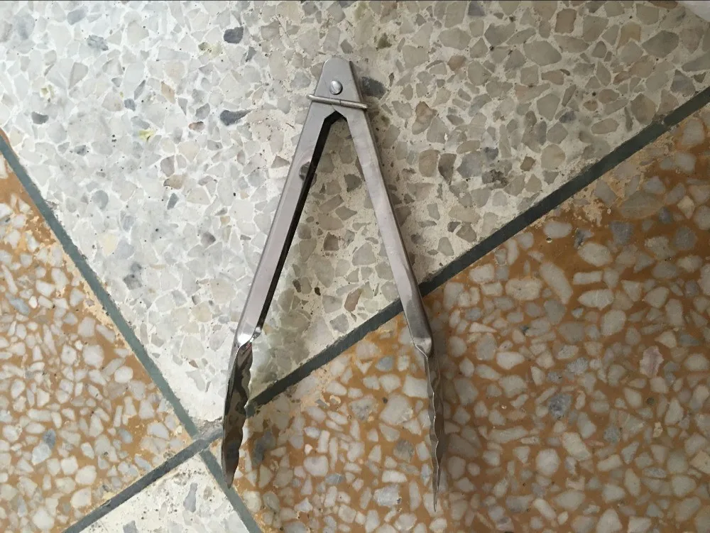 STAINLESS-STEEL-SALAD-TONGS-BBQ-Kitchen-Cooking-Food-Serving-Utensil-tong (1)