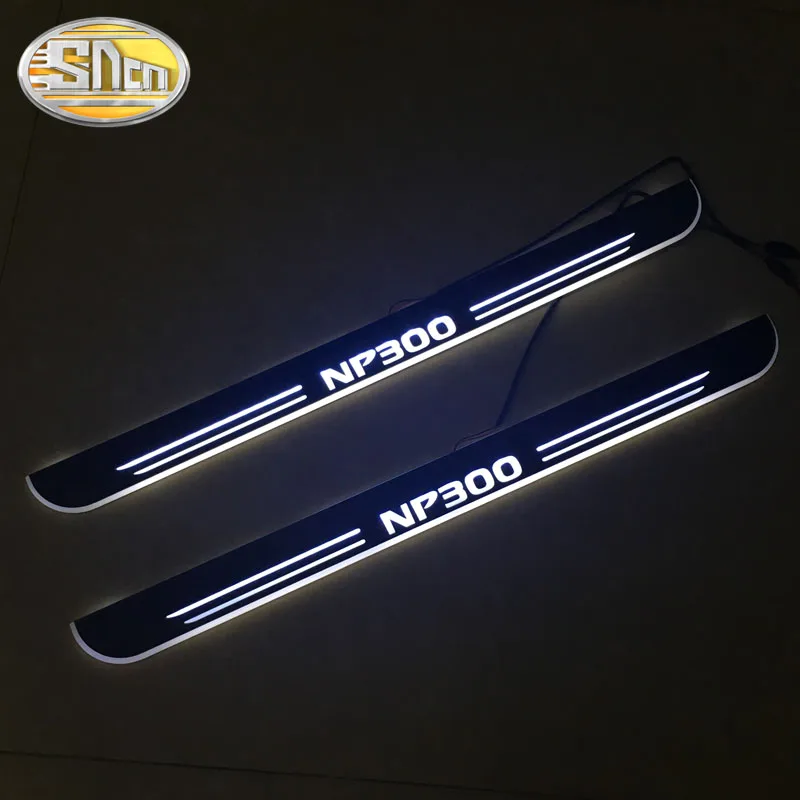 

SNCN 4PCS Acrylic Moving LED Welcome Pedal Car Scuff Plate Pedal Door Sill Pathway Light For Nissan Navara NP300 2015 - 2018