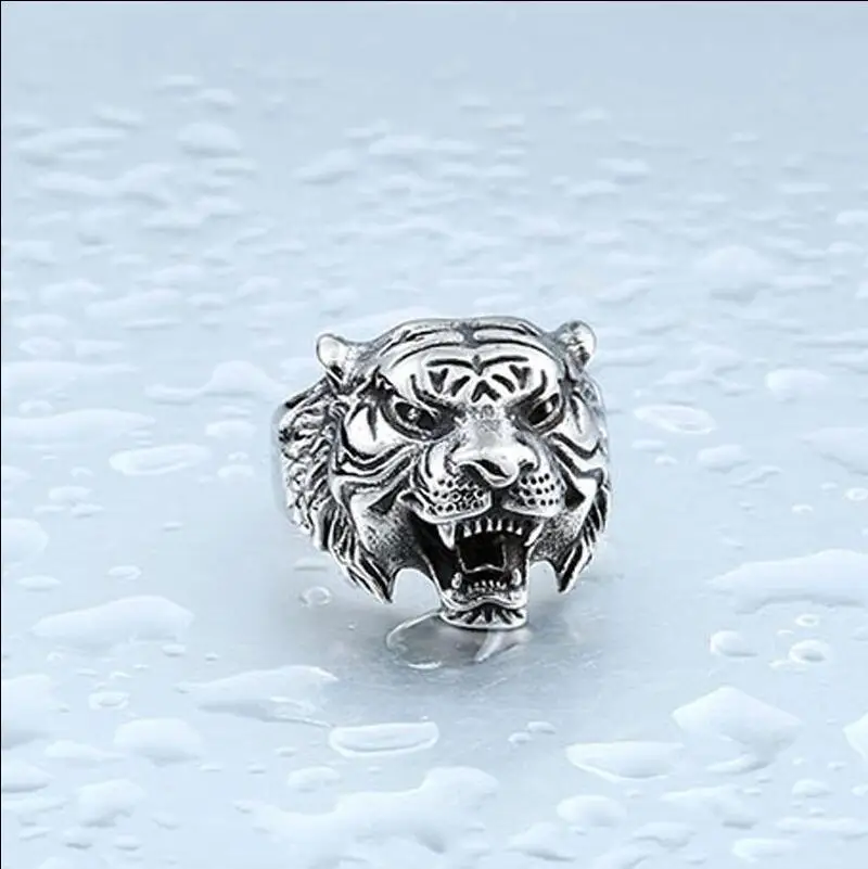 

Fashion Tigers Head Ring Men's Ring Punk Wind Tigers Ring Jewelry Size 8-11