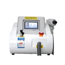 Машина лазера CE аттестованная Чистка брови удаление татуировки 1064 nm 532nm Nd Yag использование салона