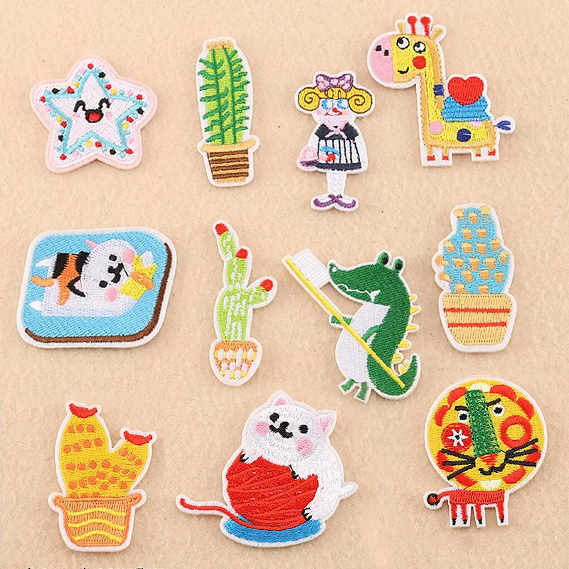 

Animal Cartoon and Cactus Embroidery Patches DIY Iron on Patches For Clothing Applique For Washable Stickers Appliques Badge