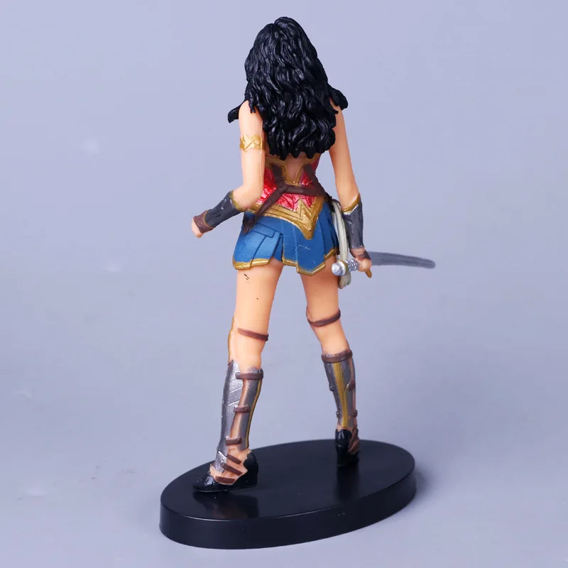 7772339714_324167750