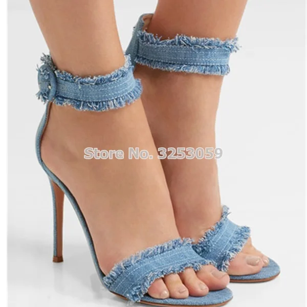 Sandal Tipis High Heel Denim Terbuka 