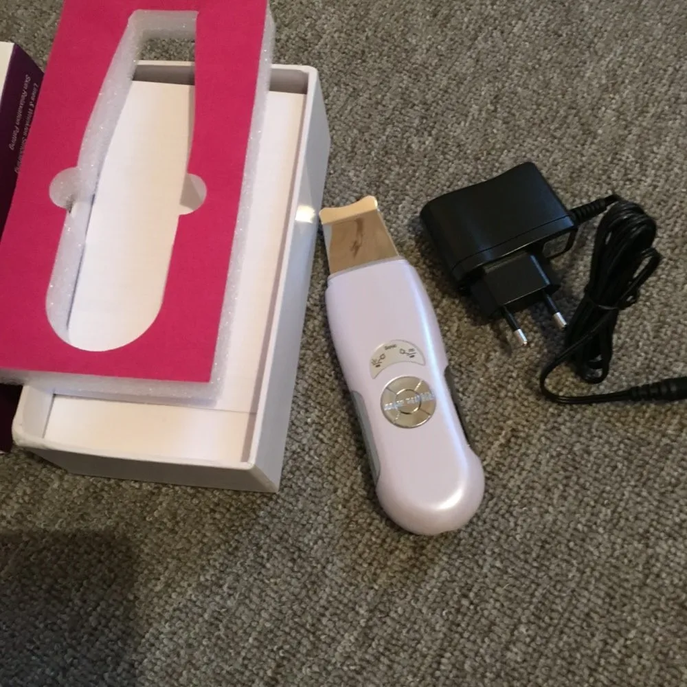 Ultrasonic Skin Cleaner Face Cleaning Acne Removal Spa Beauty Tool face Pores Clean Peeling Lift deeply clean the skin