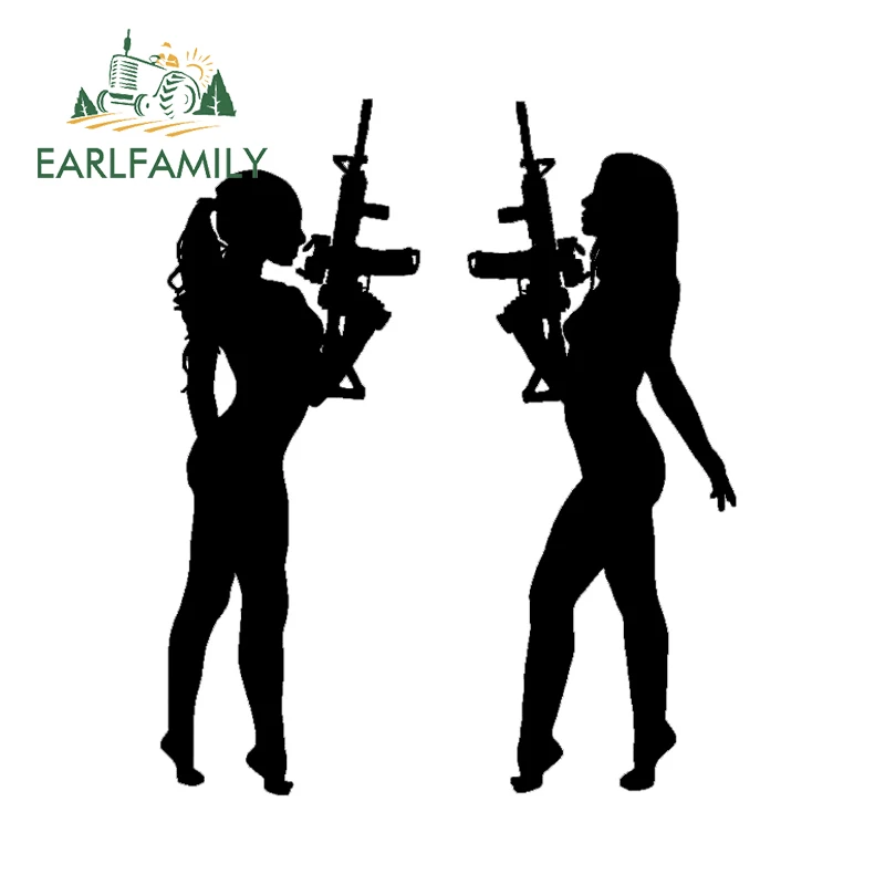 EARLFAMILY 15 سنتيمتر x 15 سنتيمتر مثير الفتيات البنادق خيال ملصق فينيل نافذة السيارة لوحي محمول شاحنة صائق سيارة التصميم الأسود /الفضة