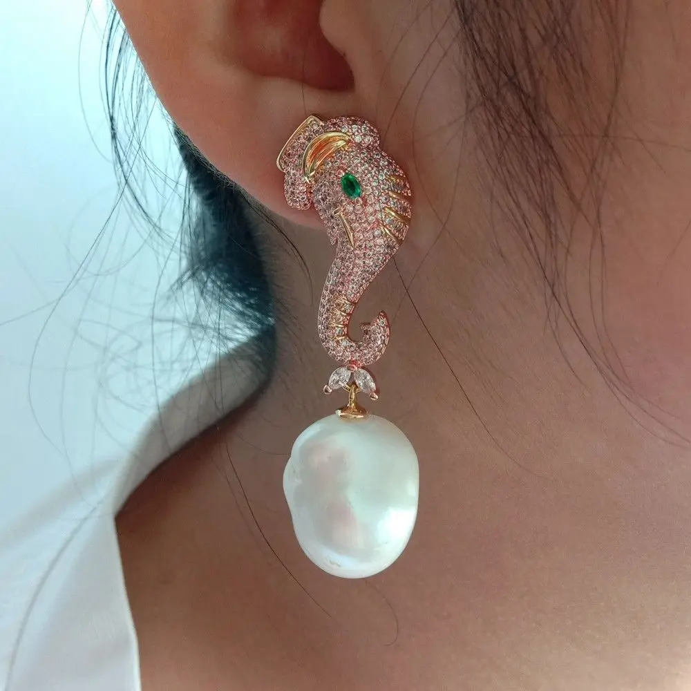 Белые жемчужные серьги Кеши CZ Pave Elephant