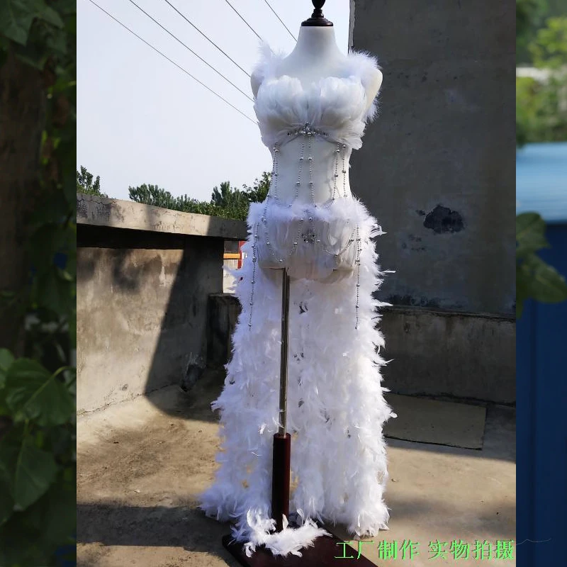 Новейшая модная модель подиума сценическое перо нижнее белье DJ Бар костюм белый Ангел Фея костюм