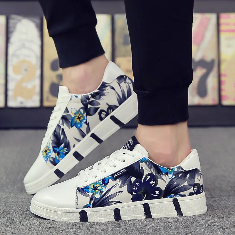 

2019 spring new breathable men's canvas shoes student men's shoes trend youth white shoes men's wild casual shoes