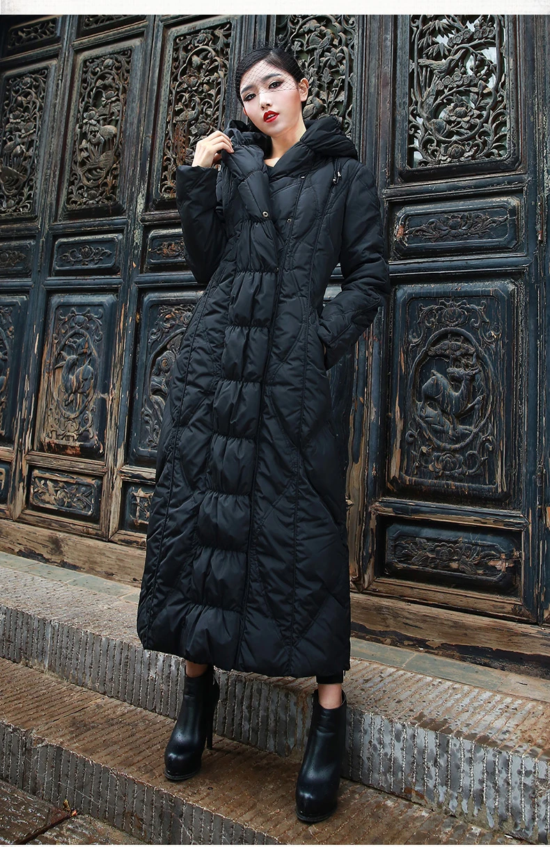 Nieuwe 2018 vrouw winter duck down jas ultra lange maxi warme parka met een kap hoed voor vrouwelijke dames zwart rood plus grote maat xxl Nieuwe 2018 vrouw winter duck down jas ultra lange maxi warme parka met een kap hoed voor vrouwelijke dames zwart rood plus grote maat xxl
