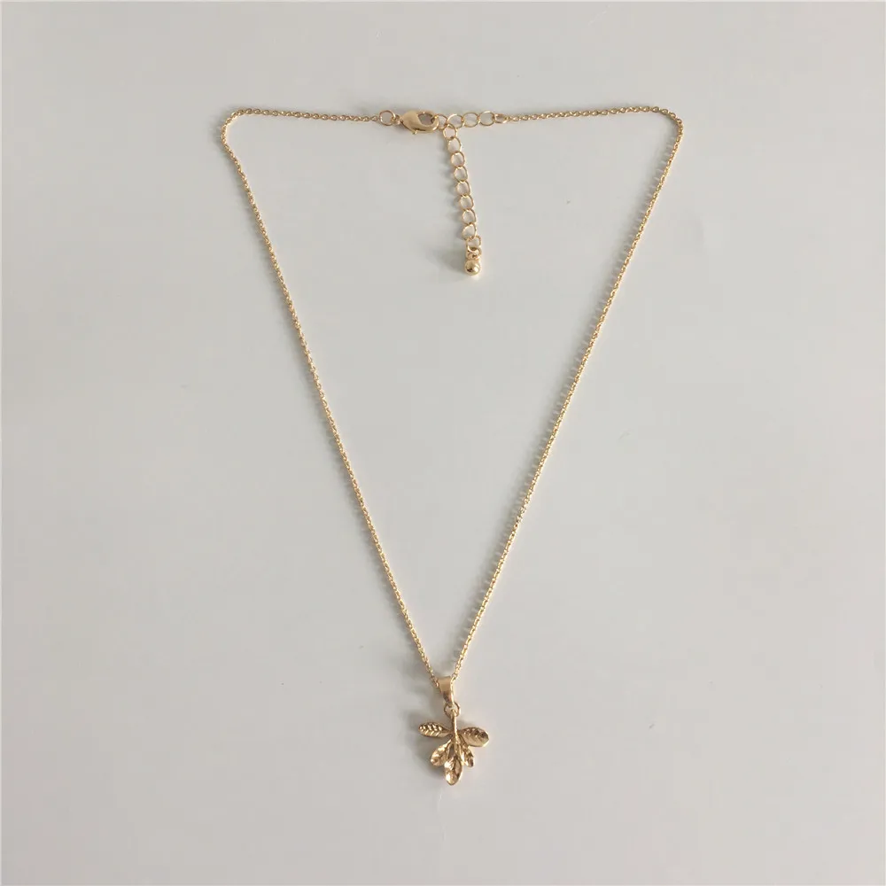

SIMPLE NECKLACE GOLD COLOR SMALL LEAF PENDANT NECKLACE FOR WOMEN GIRL