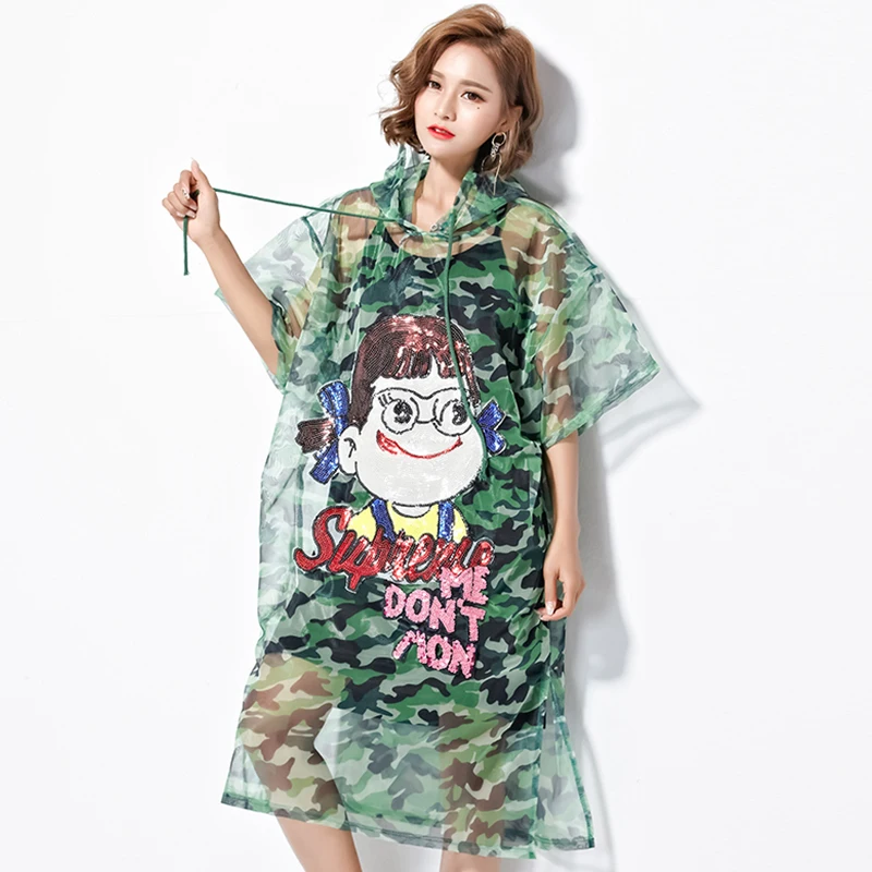 

2018 summer fashion camouflage loose large size long section through the wind ladies hooded short-sleeved dress sunscreen jacket