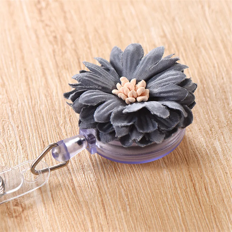 New Arrival 1 Piece Top Quality Artificial Fabric Retractable Nurse Badge Reel Flowers Series Students ID Card Badge Holder