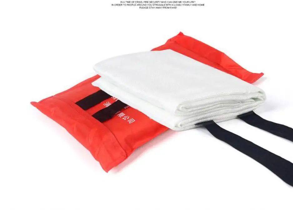 2m*2m Common household and factory fire equipment fire blanket, help