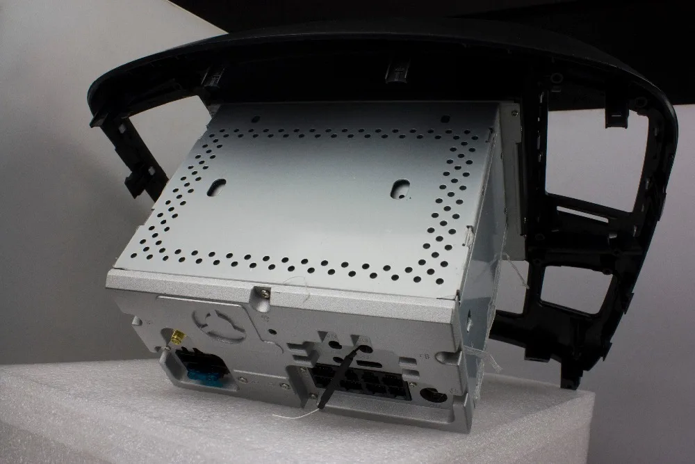 Discount 8" Android 8.0 Car Stereo DVD Radio GPS Multimedia for Hyundai H1 2016 2017 4GB RAM Bluetooth WIFI USB Mirror-link 32GB ROM 5